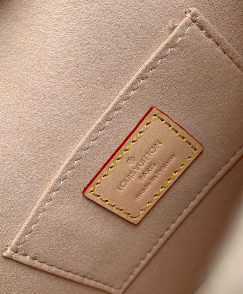 Louis Vuitton Mini Dauphine M24841 Cream